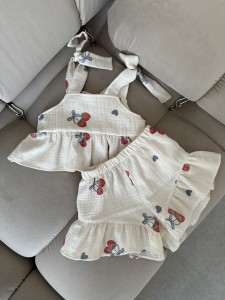 Muślinowy zestaw"Mini strawberry"